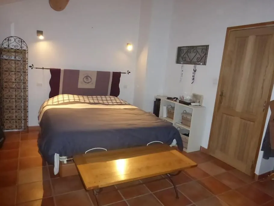 Holiday home Mas Aubert Villa Eyragues France