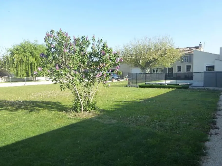 Holiday home Mas Aubert Villa Eyragues