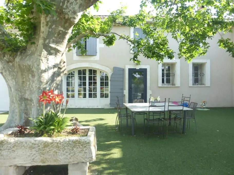 Mas Aubert Villa Eyragues Holiday home